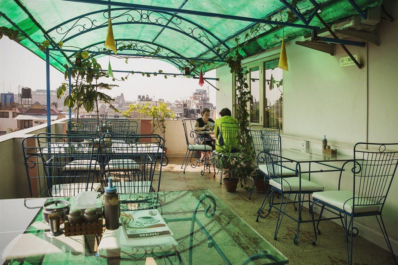 Backyard Hotel Katmandu Eksteriør billede